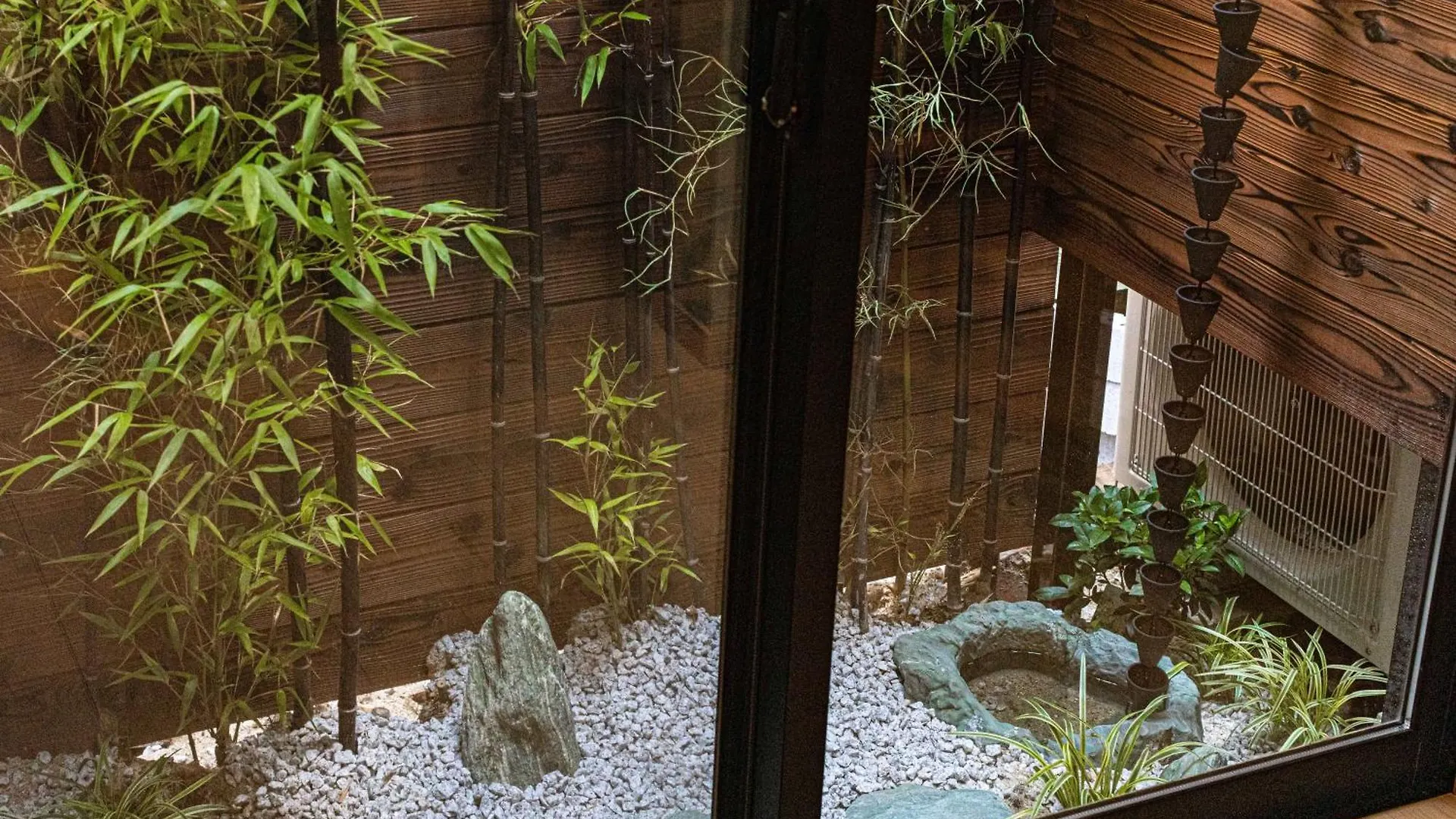 J S暁宅-雫shizuku Villa Osaka
